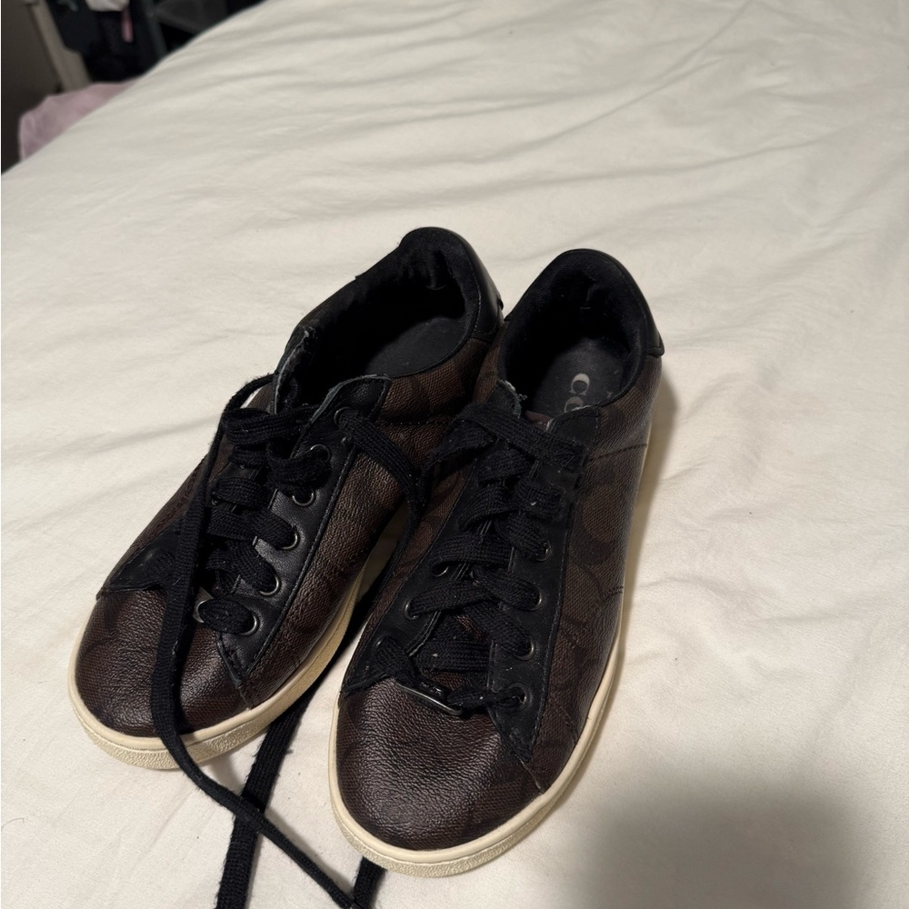 Coach Black and Brown Minimalist Sneakers size 37